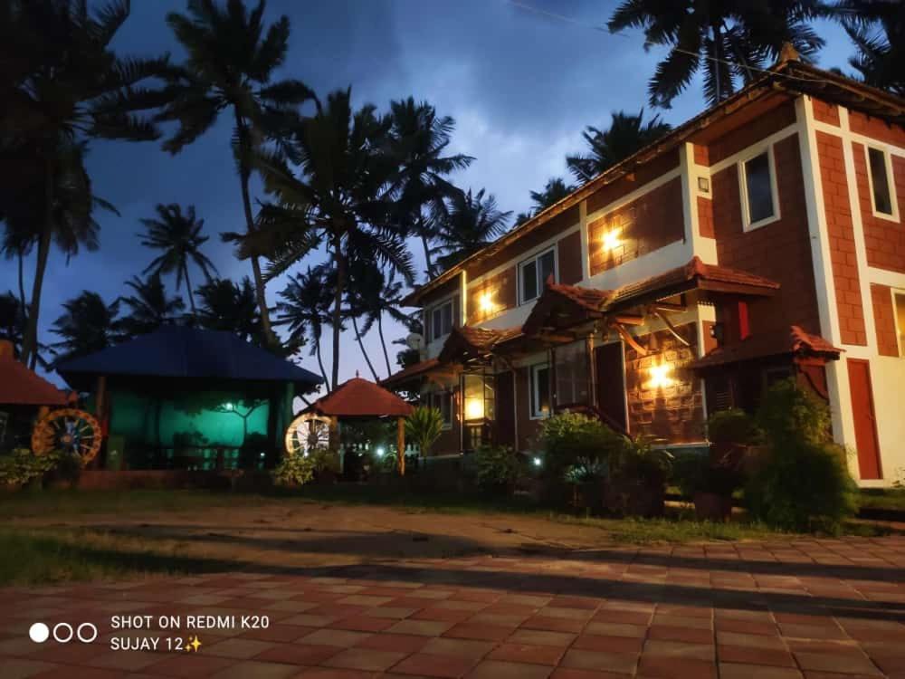 Glucklich Beach Cottages Kundapur Esterno foto