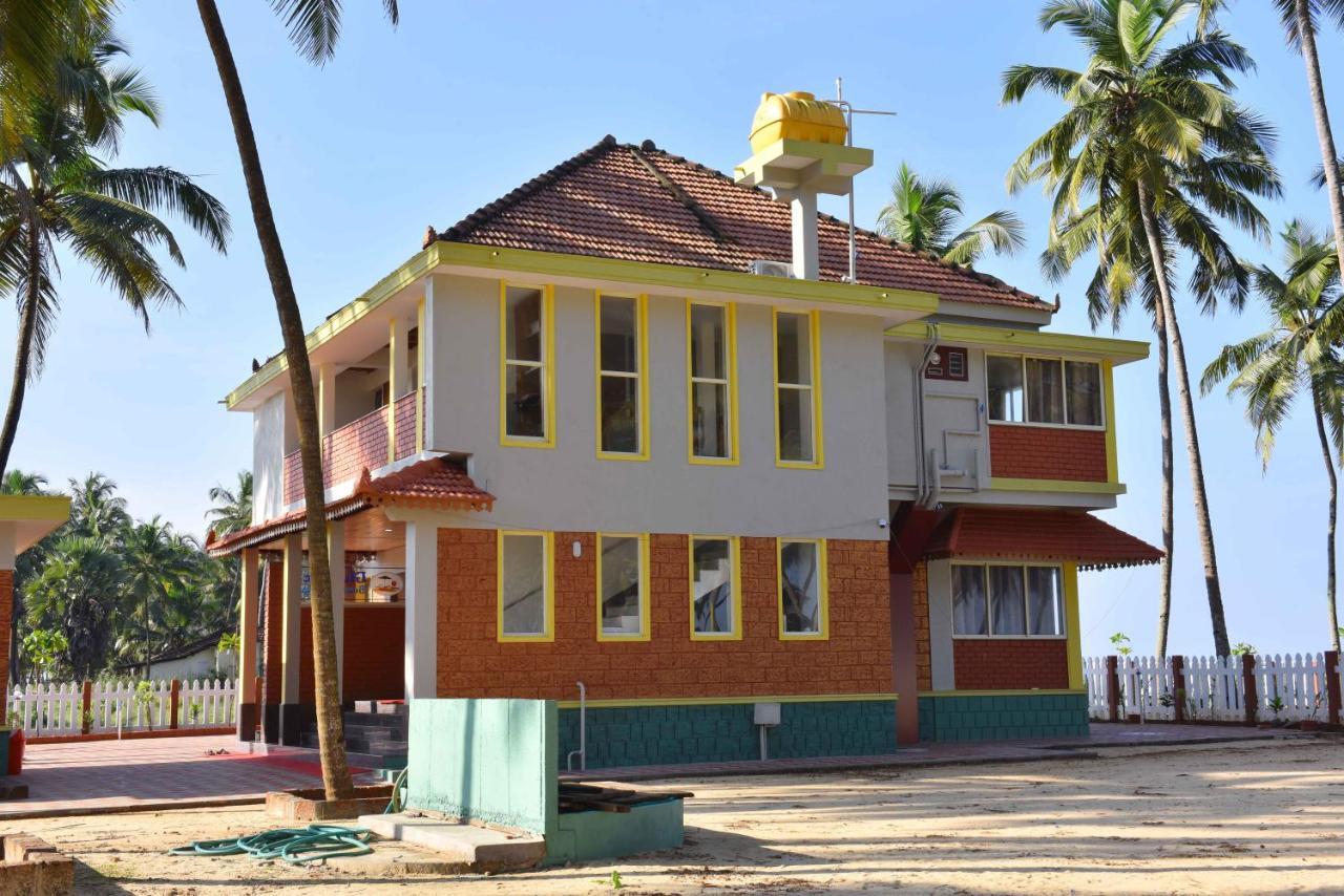 Glucklich Beach Cottages Kundapur Esterno foto