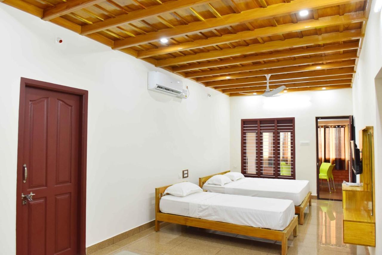 Glucklich Beach Cottages Kundapur Esterno foto
